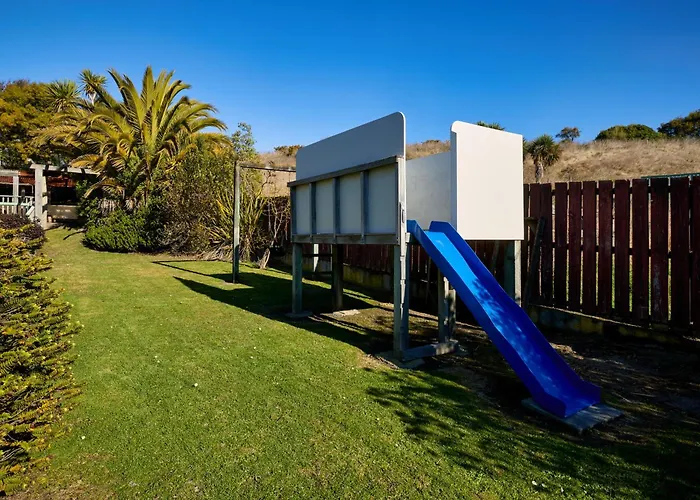 Ludstone Villa - A Charming Family Home