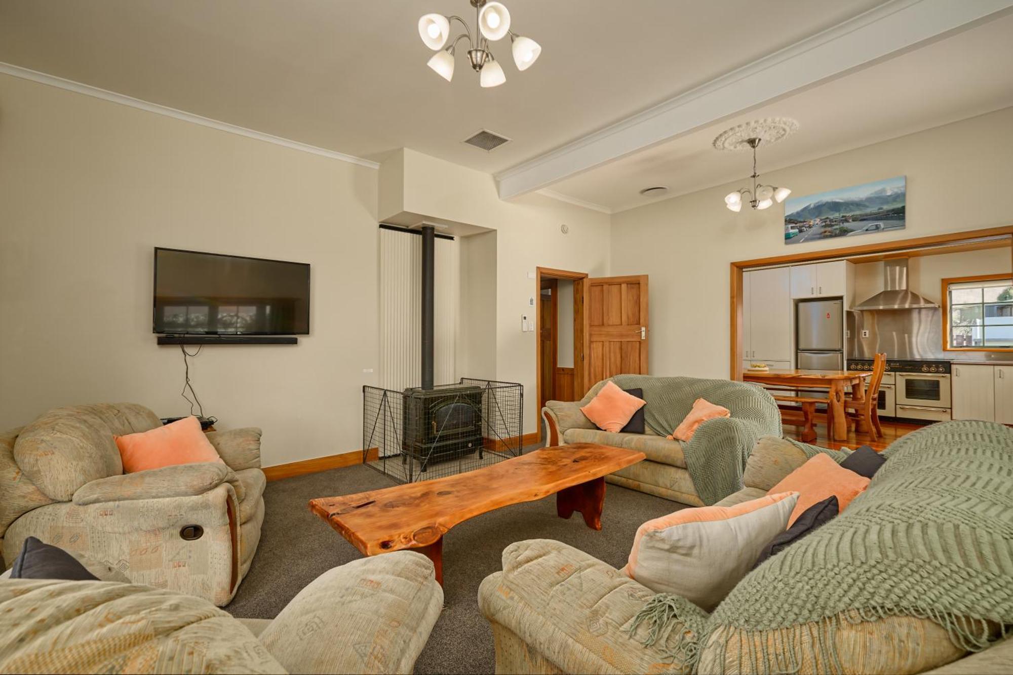 Holiday home Ludstone - A Charming Family